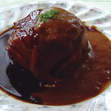 Grill 丸吉 (グリルマルヨシ) — 天王寺 Via 阿倍野 Walk 老牌洋食店，高麗菜捲名物