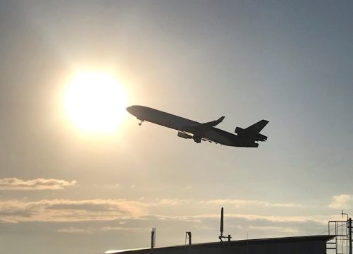 從關空展望廳 Sky View 看到的飛機