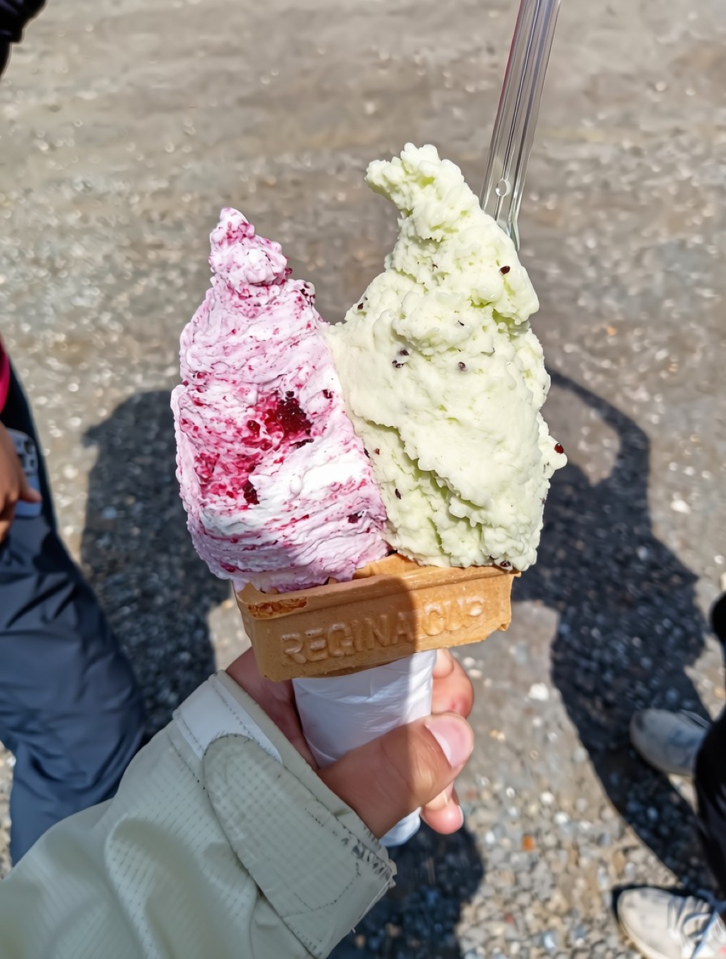 花茶農場咖啡 — 手作果汁與莓果甜點