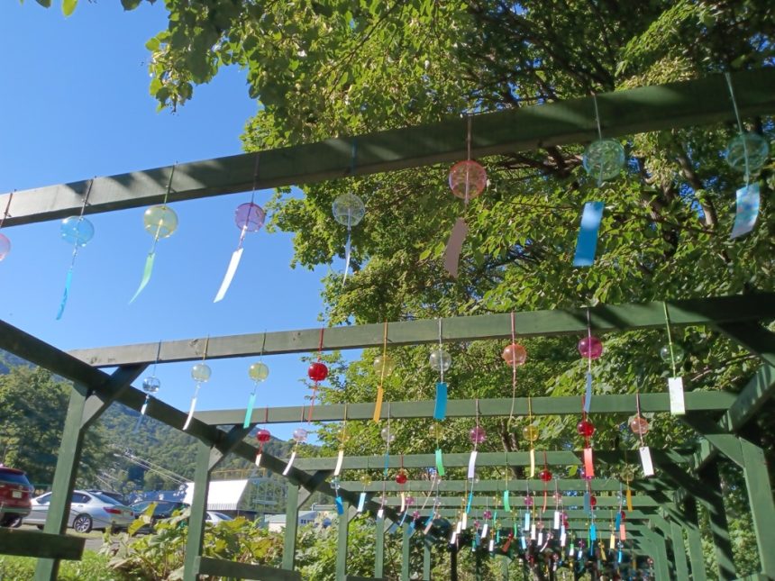 北海道9月天氣穿搭全攻略 — 與台灣比較氣溫、推薦景點與租車自駕