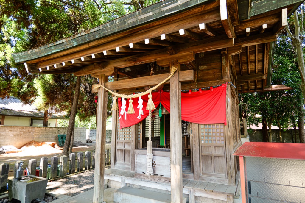 水前寺成趣園內出水神社